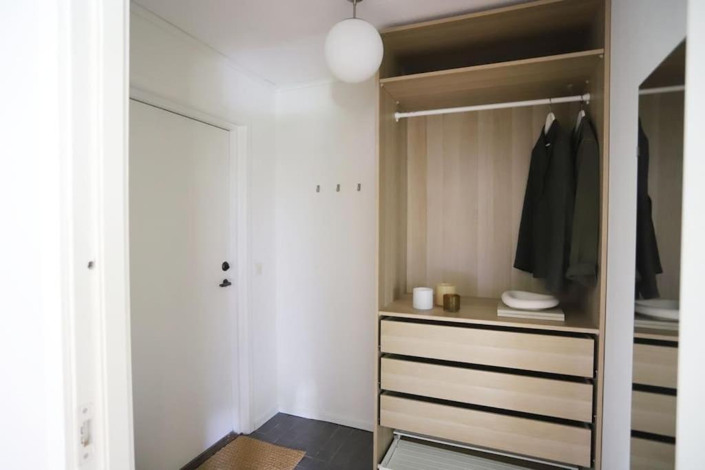 Nyrenoverad Laegenhet Med Perfekt Laege Naera Elmia Huskvarna Bagian luar foto